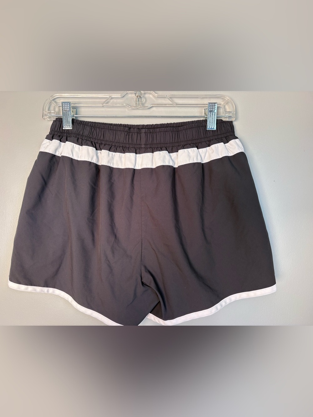 Athleta Black White Floral Graphic Running Shorts Womens Medium Lined Athletic - Picture 2 of 6